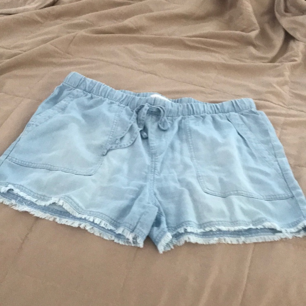 Ladies Bella Dahl shorts